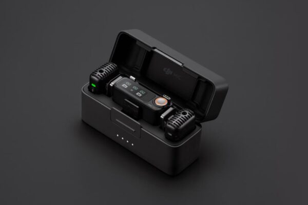 CAMERA ACC MIC 2 CHARGING CASE/CP.RN.00000330.01 DJI - Image 2