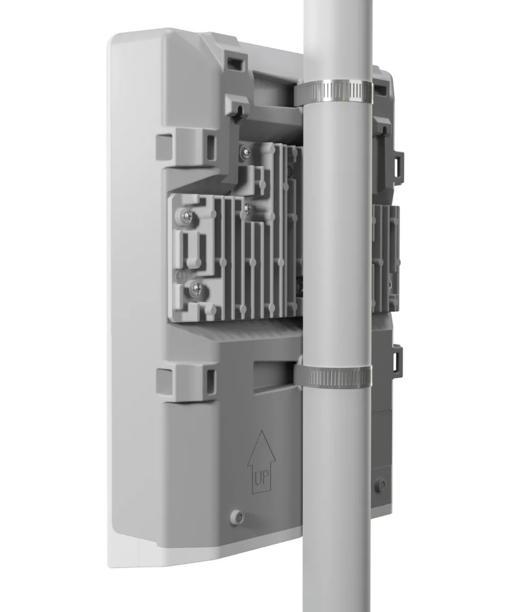 MikroTik netFiber 9 CRS310-1G-5S-4S+OUT
